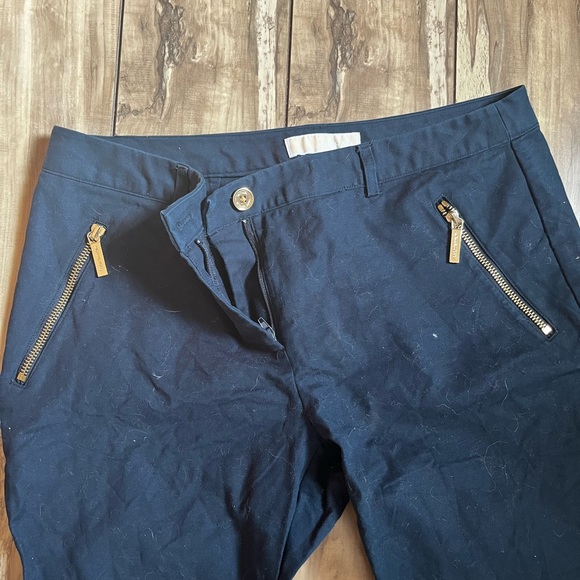 Perfect condition. Just fuzzies and wrinkles from drawer that I’ll remove - Picture 2 of 3